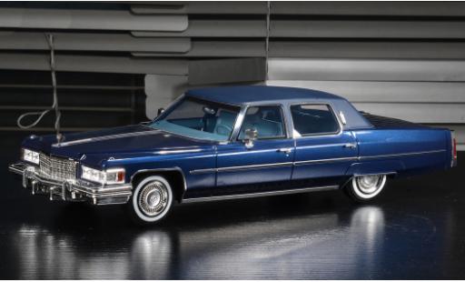 Diecast model cars Cadillac Fleetwood 1/18 Stamp Models Brougham metallise blue 1976 Cadillac Fleetwood 1/18 Stamp Models Brougham metallise blue 1976 diecast model cars