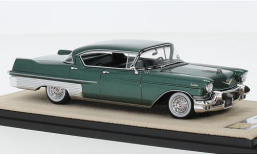 Diecast model cars Cadillac Fleetwood 1/43 Stamp Models Sixty Special metallise green foncé 1957 Cadillac Fleetwood 1/43 Stamp Models Sixty Special metallise green foncé 1957 diecast model cars