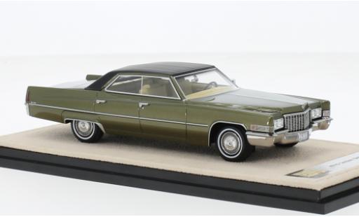 Diecast model cars Cadillac Sedan 1/43 Stamp Models DeVille metallise vert/black 1970 Cadillac Sedan 1/43 Stamp Models DeVille metallise vert/black 1970 diecast model cars