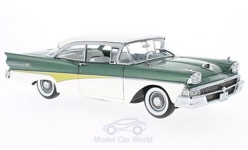 Diecast model cars Ford Fairline 1958 1/18 Sun Star Failane 500 HardTop metallic green/white 1958 Ford Fairline 1958 1/18 Sun Star Failane 500 HardTop metallic green/white 1958 diecast model cars