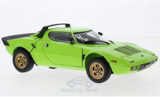 Diecast model cars Lancia Stratos 1/18 Sun Star Stradale green 1975 ohne Vitrine Lancia Stratos 1/18 Sun Star Stradale green 1975 ohne Vitrine diecast model cars