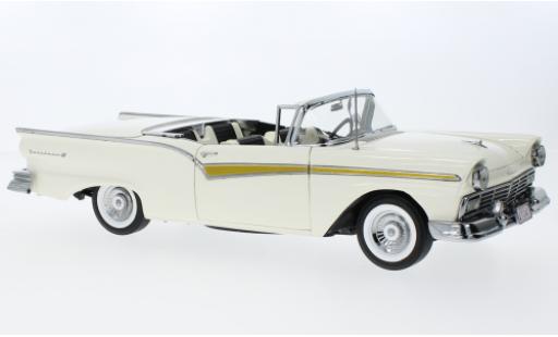 Diecast model cars Ford Fairlane 1/18 Sun Star 500 Skyliner white 1957 Ford Fairlane 1/18 Sun Star 500 Skyliner white 1957 diecast model cars