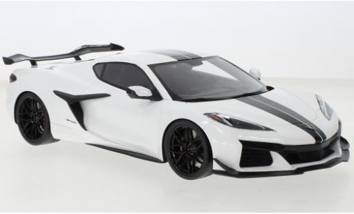 Diecast model cars Chevrolet Corvette 1/18 Top Speed (C8) Z06 white 2023 Chevrolet Corvette 1/18 Top Speed (C8) Z06 white 2023 diecast model cars