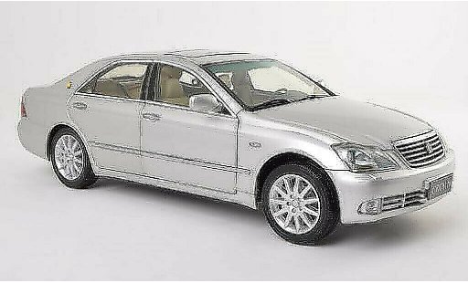 Toyota Crown Base 1/18 Paudi grey 2005 diecast model cars