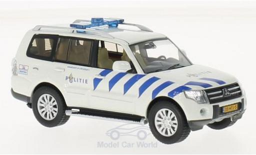 Diecast model cars Mitsubishi Pajero 1/43 Triple 9 Collection white/blue Politie Amsterdam (NL) 2013 Mitsubishi Pajero 1/43 Triple 9 Collection white/blue Politie Amsterdam (NL) 2013 diecast model cars