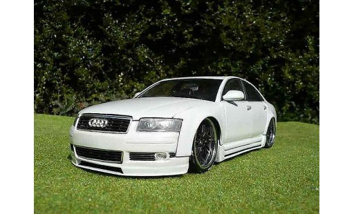 Audi A8 berline 1/18 Motormax dub white diecast model cars