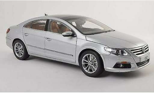 Volkswagen Passat CC 1/18 Paudi grey 2011 diecast model cars