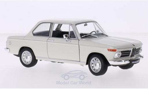Bmw 2002 1/24 Welly ti white diecast model cars