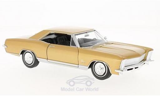 Diecast model cars Buick Riviera 1/24 Welly Grand Sport gold 1965 Buick Riviera 1/24 Welly Grand Sport gold 1965 diecast model cars