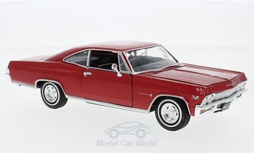 Diecast model cars Chevrolet Impala 1/24 Welly SS 396 red 1965 Chevrolet Impala 1/24 Welly SS 396 red 1965 diecast model cars
