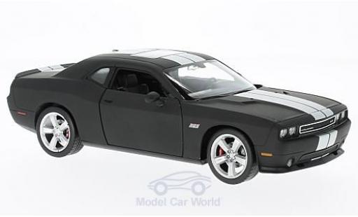 Diecast model cars Dodge Challenger 1/24 Welly SRT matt-black/grey 2012 ohne Vitrine Dodge Challenger 1/24 Welly SRT matt-black/grey 2012 ohne Vitrine diecast model cars