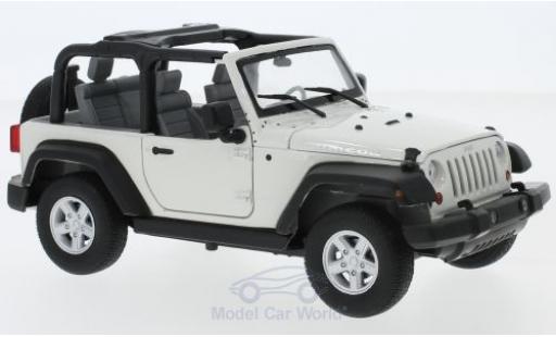 Jeep Wrangler 1/24 Welly Rubicon white 2007 diecast model cars