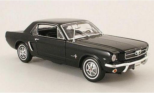 Diecast model cars Ford Mustang 1/18 Welly Coupe black 1964 Ford Mustang 1/18 Welly Coupe black 1964 diecast model cars