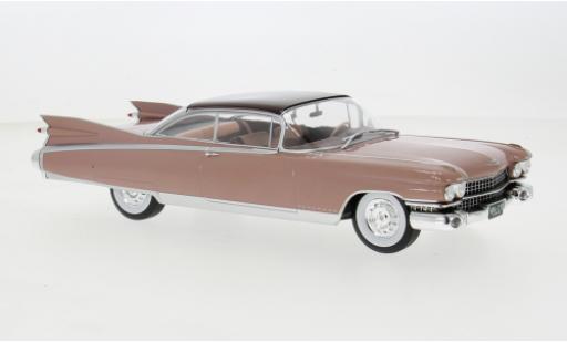 Cadillac Eldorado 1/24 WhiteBox Seville metallise rosa 1959 1:24 diecast model cars