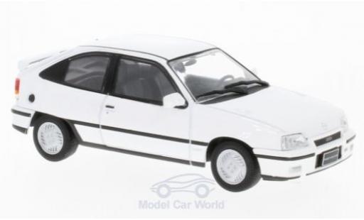 Diecast model cars Opel Kadett GSI 1/43 WhiteBox E GSI white 1986 Opel Kadett GSI 1/43 WhiteBox E GSI white 1986 diecast model cars