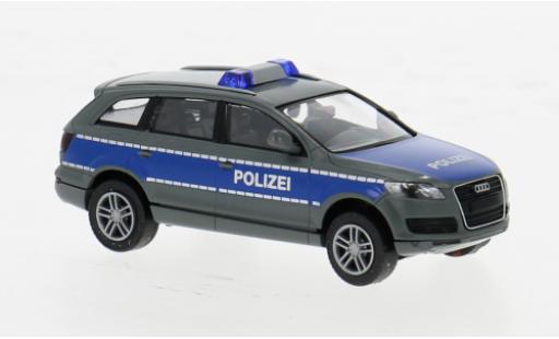 Diecast model cars Audi Q7 1/87 Wiking Polizei Bayern 1:87 Audi Q7 1/87 Wiking Polizei Bayern 1:87 diecast model cars